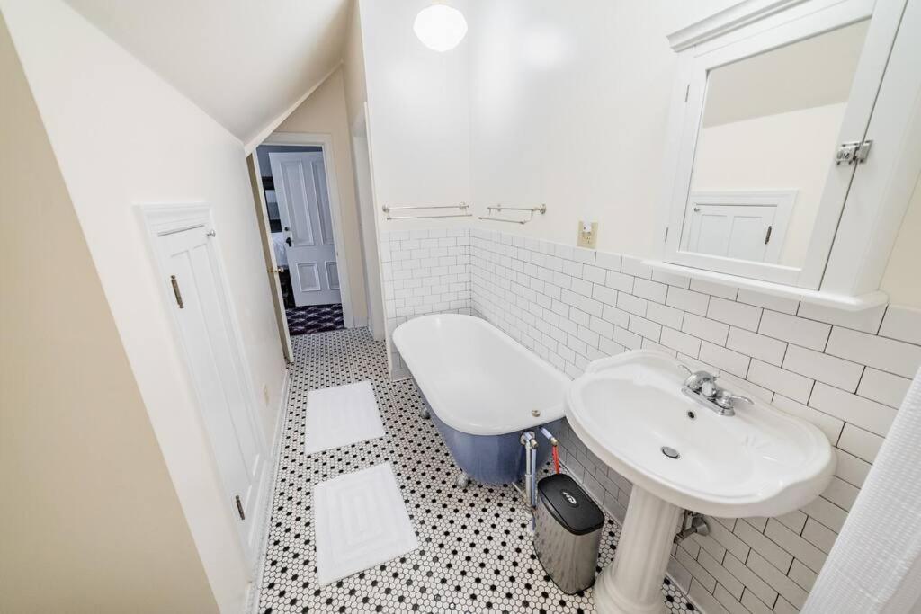 The Long Run - 2 Ca King Sized Beds+ - Sleeps 8-10 Daire Lynchburg Dış mekan fotoğraf