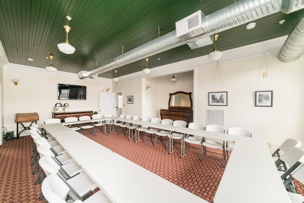The Long Run - 2 Ca King Sized Beds+ - Sleeps 8-10 Daire Lynchburg Dış mekan fotoğraf
